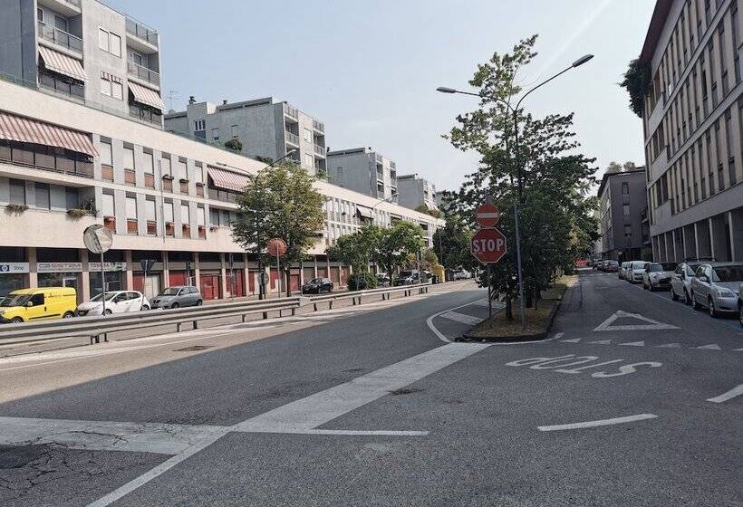 تختخواب و صبحانه Venice Port House