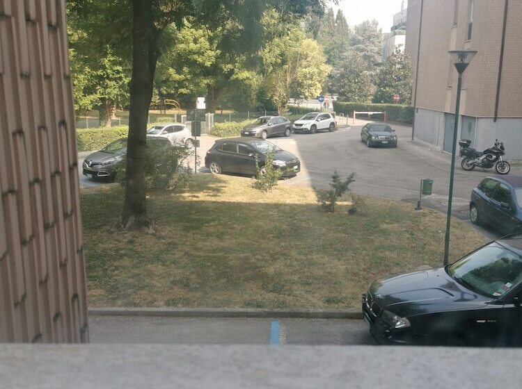 تختخواب و صبحانه Venice Port House