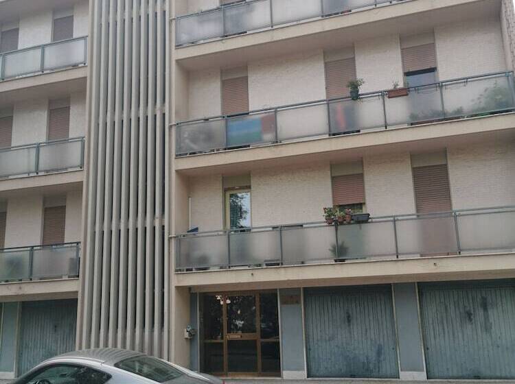 تختخواب و صبحانه Venice Port House