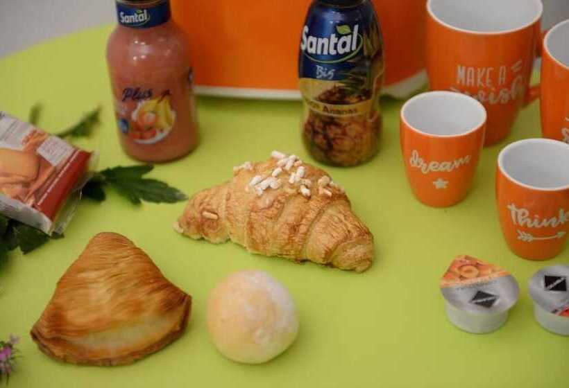 تختخواب و صبحانه Bien Bì