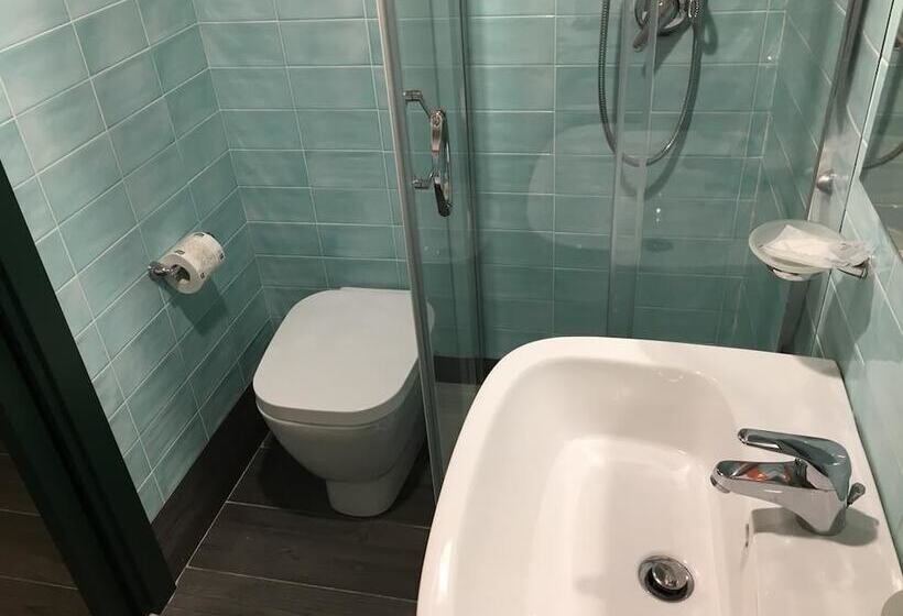 تختخواب و صبحانه Bien Bì