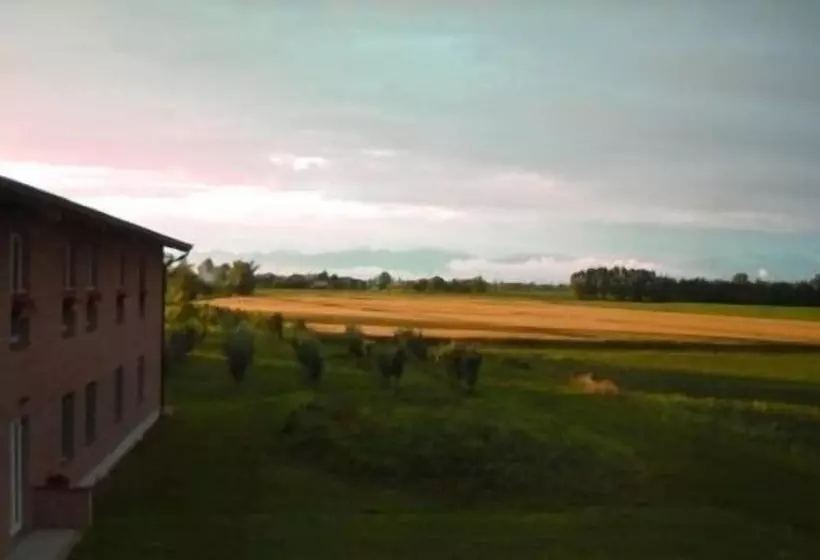 Maaseutuhotelli Agriturismo Campi Di Grano