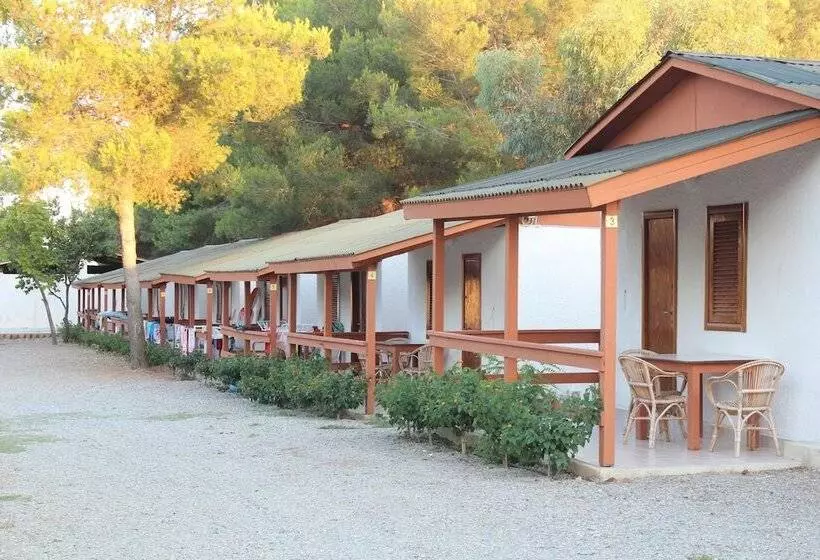 Lomakeskus Villaggio Marinella Direttamente Sul Mare