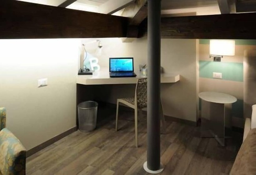 تختخواب و صبحانه Fico Bologna