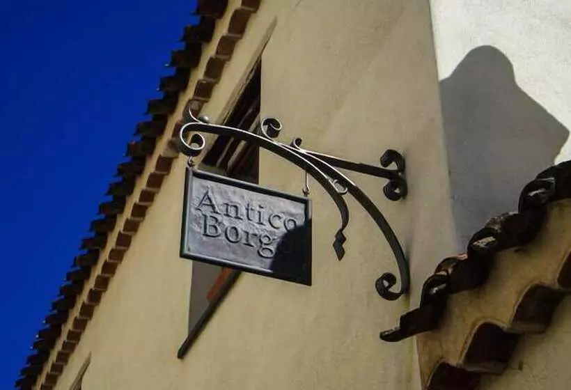 Hotelli Antico Borgo