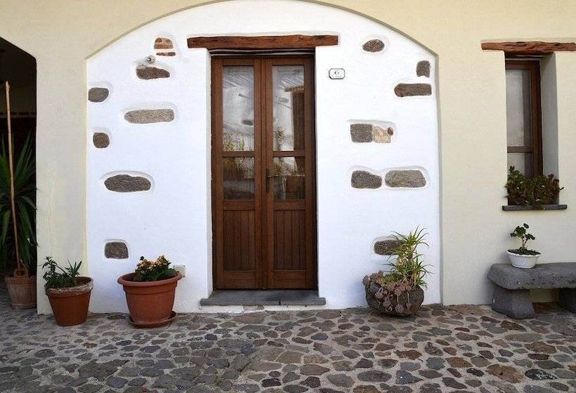 בית מלון כפרי Antico Borgo