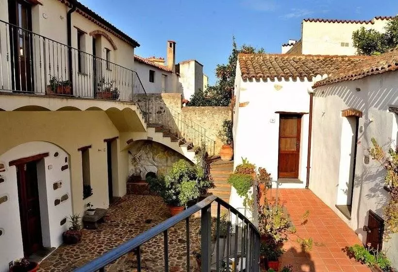 Hotelli Antico Borgo