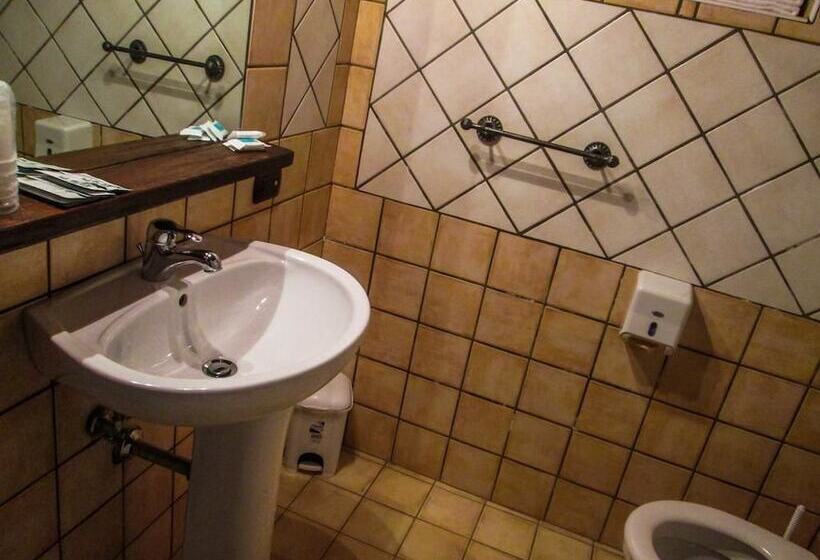 בית מלון כפרי Antico Borgo