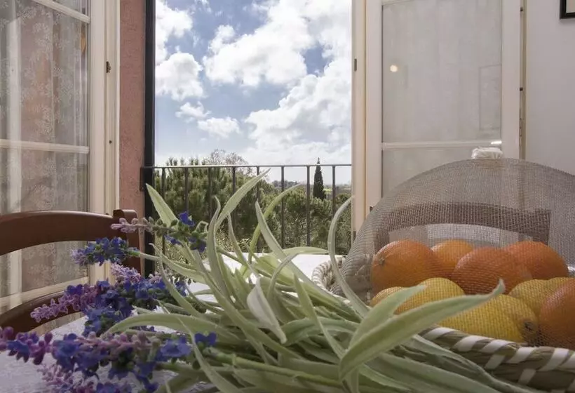 Maaseutuhotelli Tenuta De Fanti Agriturismo