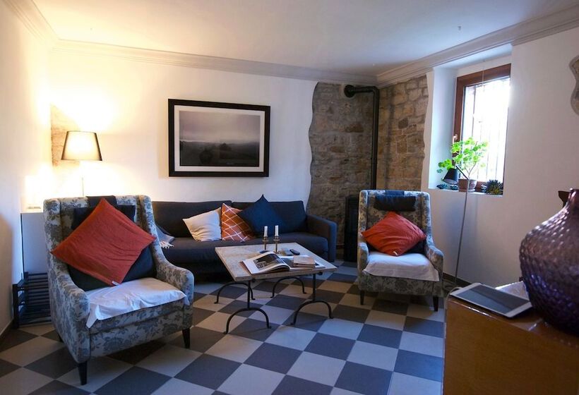 Пансион Art & Breakfast