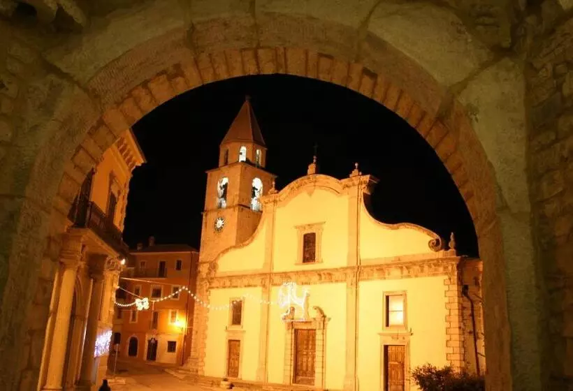 Majatalo Art & Breakfast