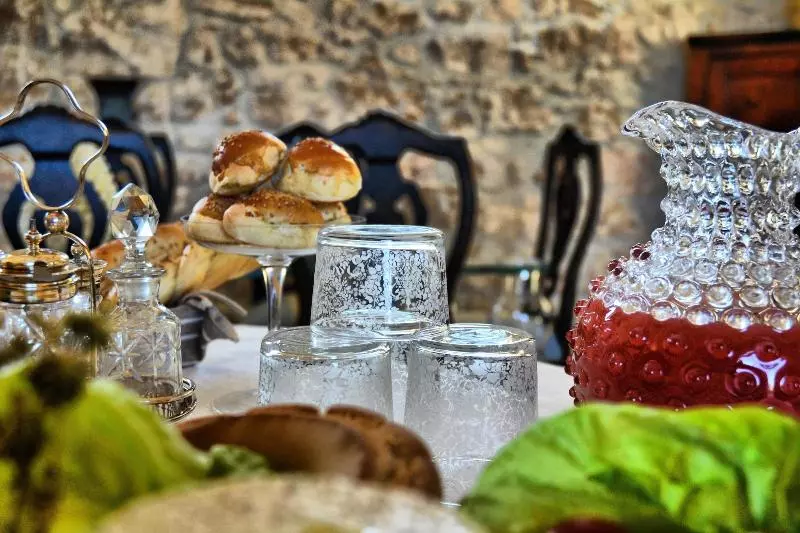 Scilla Maris Charming Suitesrestaurant