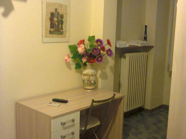 여관 Nuovo Hotel Moderno