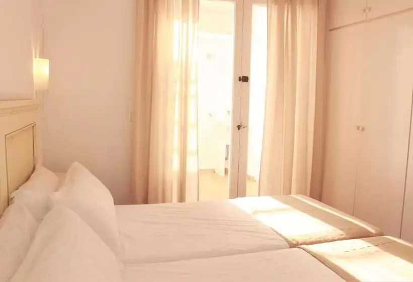 Apartamentos Las Pergolas