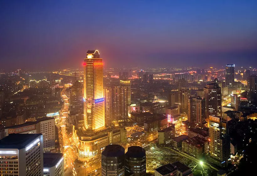 Crowne Plaza Nanjing Hotel & Suites