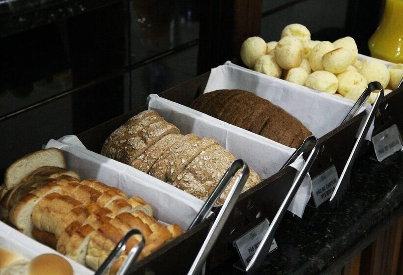 Flat Petras Residence