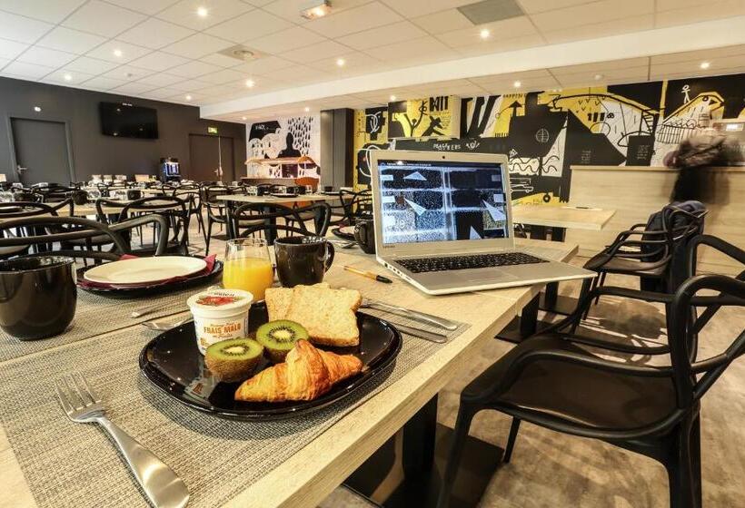 Arena Hotel La Defense