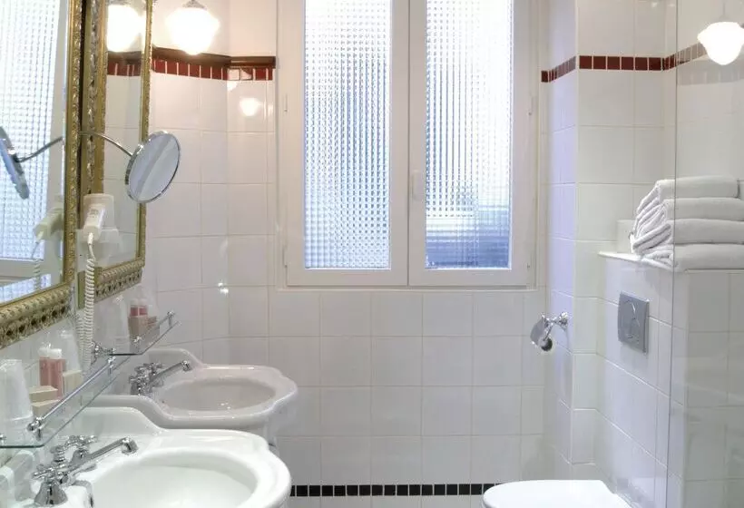 هتل Best Western Premier Trocadero La Tour