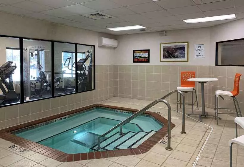 هتل Comfort Inn Saint Paul East