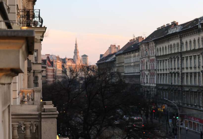 فندق Corinthia  Budapest