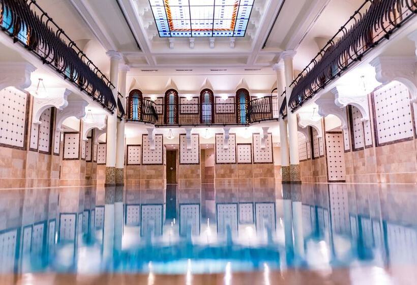 فندق Corinthia  Budapest