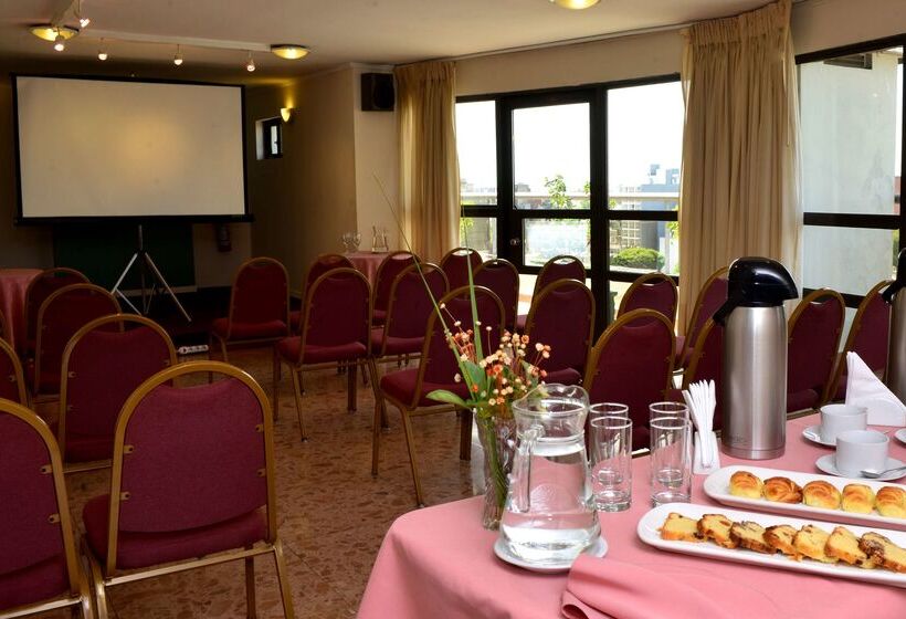 酒店 Alfa Suites   Montevideo