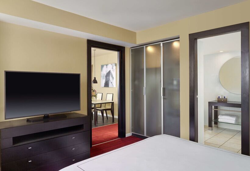 فندق Park Plaza Leeds