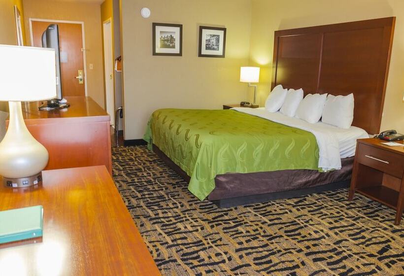 فندق Quality Inn & Suites I40 East