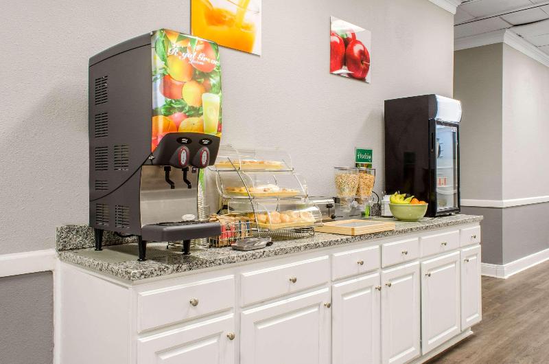 فندق Quality Inn & Suites