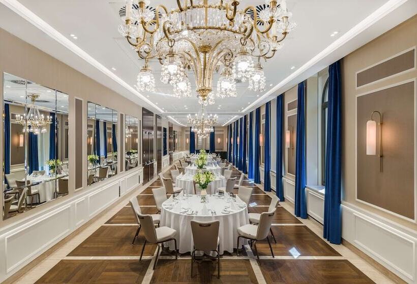 Radisson Blu Béke Hotel, Budapest