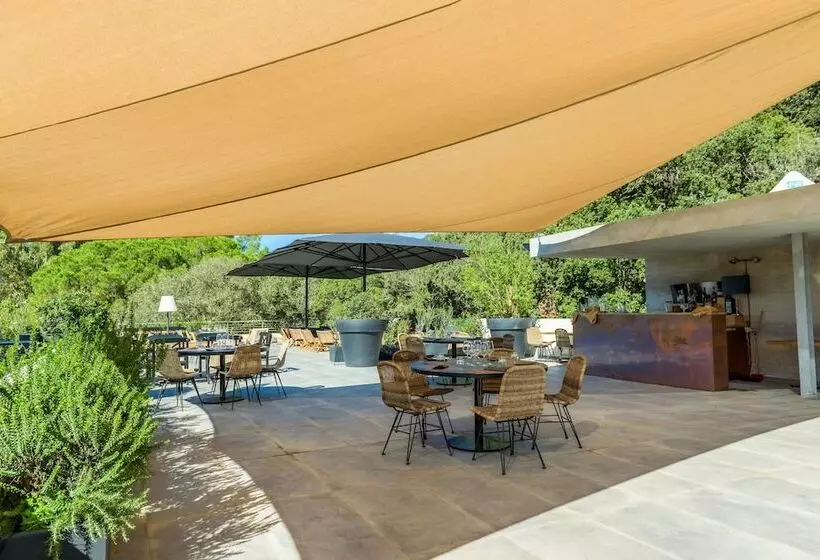 ホテル Camping Village Santapomata