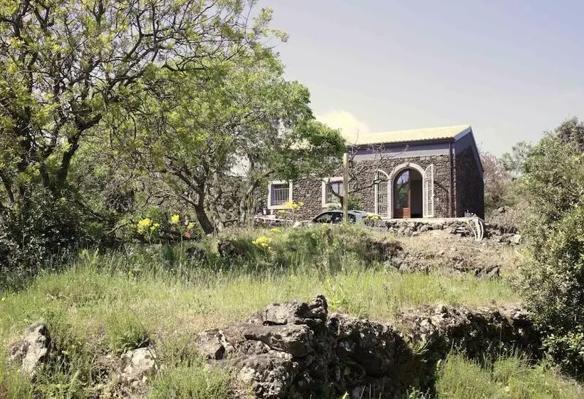 Maaseutuhotelli Etnella Enoagriturismo Notti Stellate