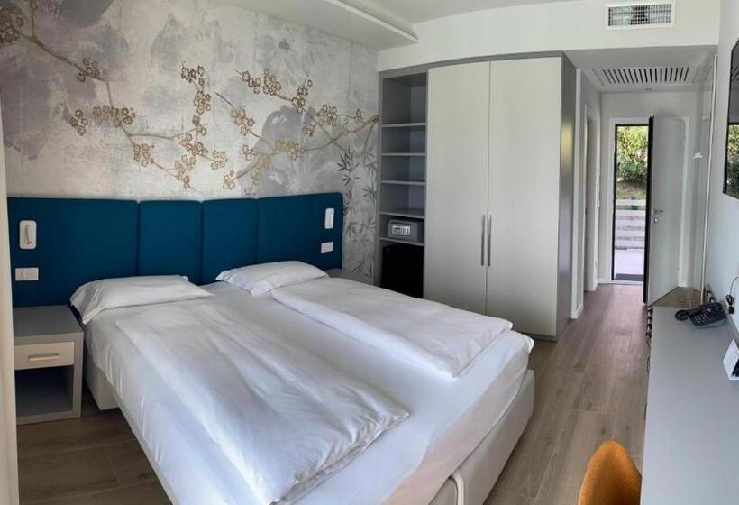 בית מלון כפרי Ideal