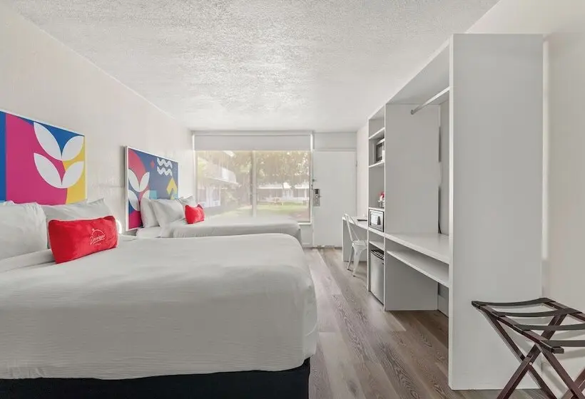 هتل Baymont by Wyndham Orlando Lake Buena Vista South
