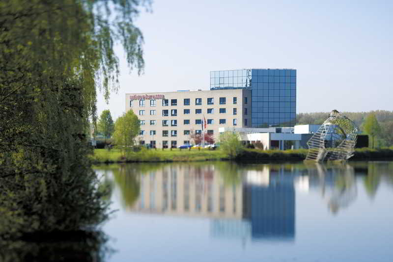 هتل Movenpick S Hertogenbosch