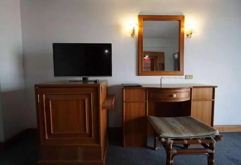 Отель Pailyn Phitsanulok