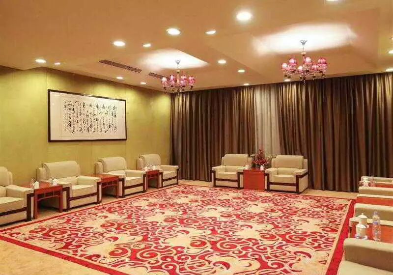 בית מלון כפרי Qingdao Kuaitong International