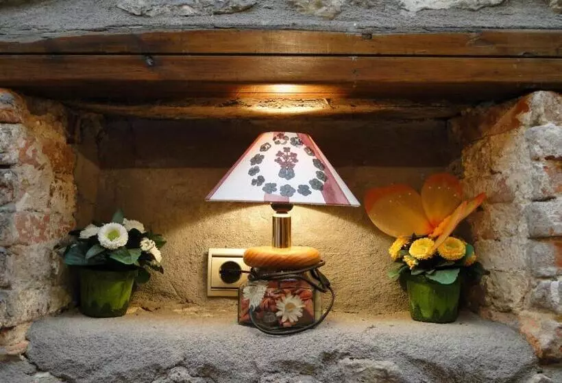 בית מלון כפרי Posada La Mies