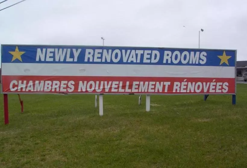 모텔 Travelodge By Wyndham Grand Falls