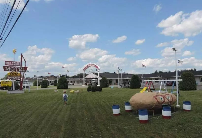 모텔 Travelodge By Wyndham Grand Falls