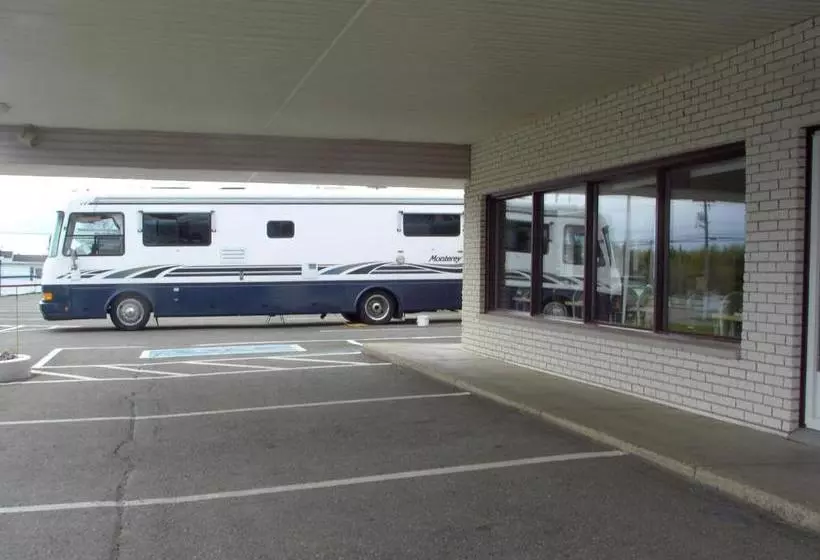 모텔 Travelodge By Wyndham Grand Falls