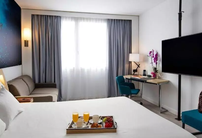 Novotel Barcelona Cornella