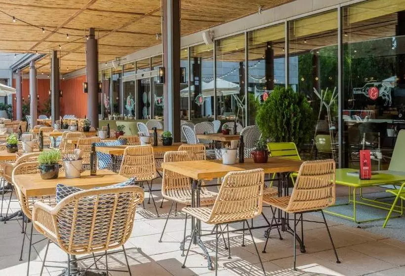 Novotel Barcelona Cornella