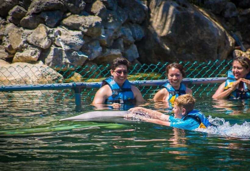 منتجع Puerto Aventuras Hotel & Beach Club