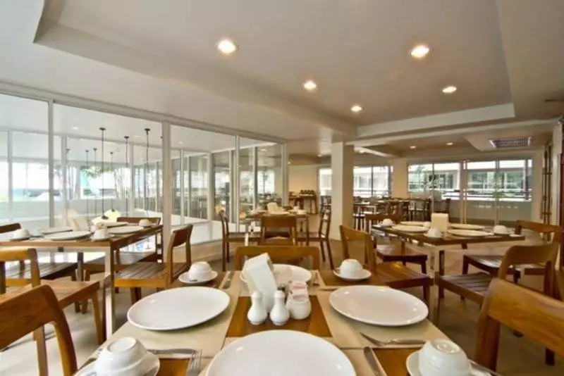 Sunshine Hotel & Residences