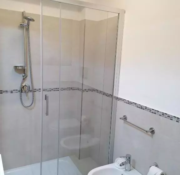 ペンション Vico Spina 5