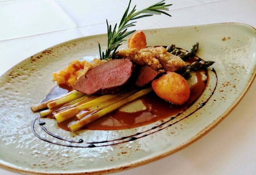 ユースホステル Gasthaus Zur Eiche