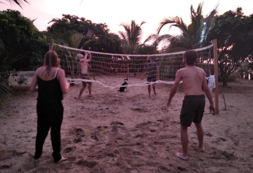 Bed and Breakfast Araliya Villa