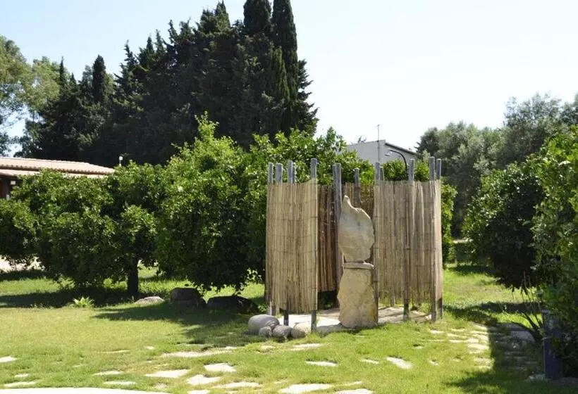 Hotelli Luna&limoni Country