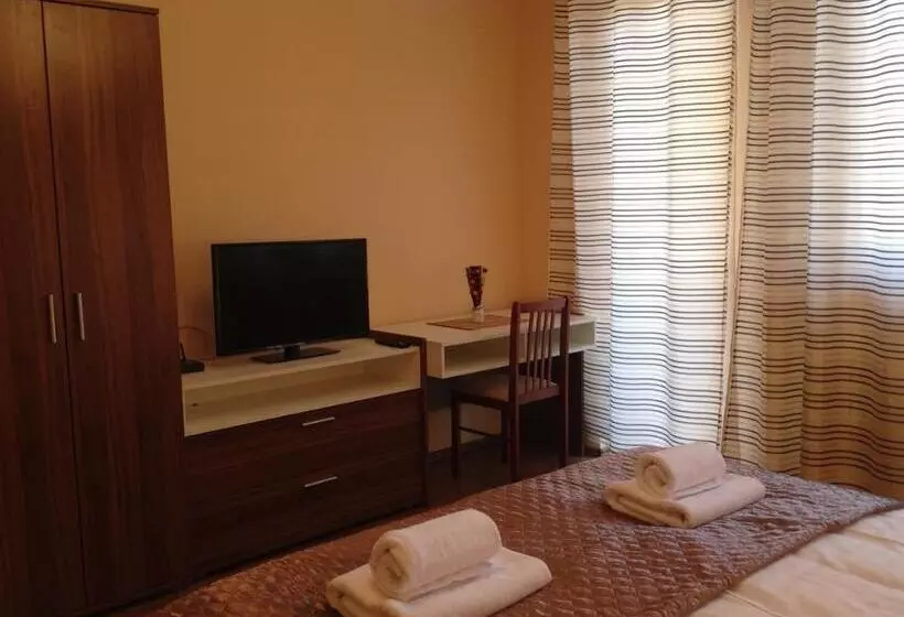 Majatalo Attila Apartmanház